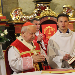 J.NOWAK - Uroczystość przyjęcia Sakramentu Bierzmowania / Zakliczyn, 6.11.2013r.