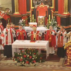 J.NOWAK - Uroczystość przyjęcia Sakramentu Bierzmowania / Zakliczyn, 6.11.2013r.