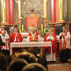 J.NOWAK - Uroczystość przyjęcia Sakramentu Bierzmowania / Zakliczyn, 6.11.2013r.