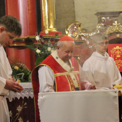 J.NOWAK - Uroczystość przyjęcia Sakramentu Bierzmowania / Zakliczyn, 6.11.2013r.