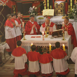 J.NOWAK - Uroczystość przyjęcia Sakramentu Bierzmowania / Zakliczyn, 6.11.2013r.