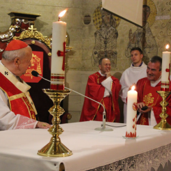 J.NOWAK - Uroczystość przyjęcia Sakramentu Bierzmowania / Zakliczyn, 6.11.2013r.