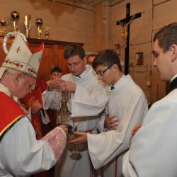 T.WARCZAK - Uroczystość przyjęcia Sakramentu Bierzmowania / Zakliczyn, 6.11.2013r.