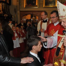 T.WARCZAK - Uroczystość przyjęcia Sakramentu Bierzmowania / Zakliczyn, 6.11.2013r.