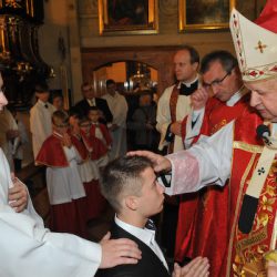 T.WARCZAK - Uroczystość przyjęcia Sakramentu Bierzmowania / Zakliczyn, 6.11.2013r.