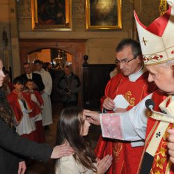 T.WARCZAK - Uroczystość przyjęcia Sakramentu Bierzmowania / Zakliczyn, 6.11.2013r.