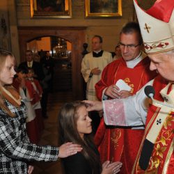 T.WARCZAK - Uroczystość przyjęcia Sakramentu Bierzmowania / Zakliczyn, 6.11.2013r.