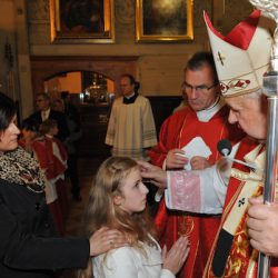 T.WARCZAK - Uroczystość przyjęcia Sakramentu Bierzmowania / Zakliczyn, 6.11.2013r.