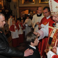 T.WARCZAK - Uroczystość przyjęcia Sakramentu Bierzmowania / Zakliczyn, 6.11.2013r.