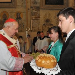 T.WARCZAK - Uroczystość przyjęcia Sakramentu Bierzmowania / Zakliczyn, 6.11.2013r.