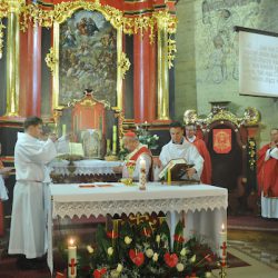 T.WARCZAK - Uroczystość przyjęcia Sakramentu Bierzmowania / Zakliczyn, 6.11.2013r.