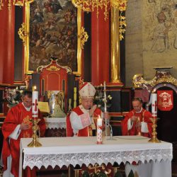 T.WARCZAK - Uroczystość przyjęcia Sakramentu Bierzmowania / Zakliczyn, 6.11.2013r.