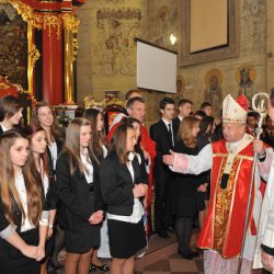 T.WARCZAK - Uroczystość przyjęcia Sakramentu Bierzmowania / Zakliczyn, 6.11.2013r.