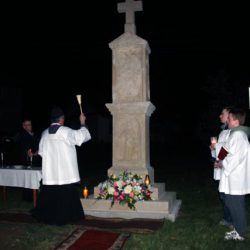 fot. J. Nowak > Droga krzyżowa ulicami parafii / Zakliczyn, 11.04.2014r.