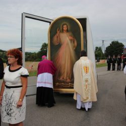 Nawiedzenie obrazu Jezusa Miłosiernego oraz relikwii św. s. Faustyny Kowalskiej i bł. Jana Pawła II