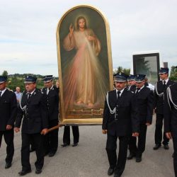 Nawiedzenie obrazu Jezusa Miłosiernego oraz relikwii św. s. Faustyny Kowalskiej i bł. Jana Pawła II