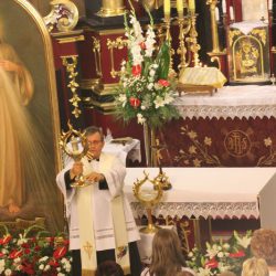 Nawiedzenie obrazu Jezusa Miłosiernego oraz relikwii św. s. Faustyny Kowalskiej i bł. Jana Pawła II