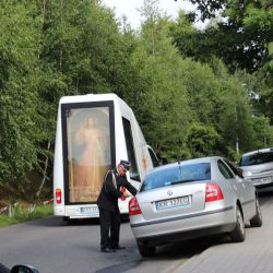 Nawiedzenie obrazu Jezusa Miłosiernego oraz relikwii św. s. Faustyny Kowalskiej i bł. Jana Pawła II