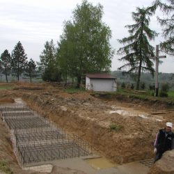 Budowa kaplicy na cmentarzu 2015