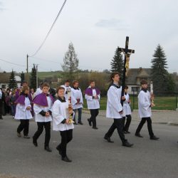 Poświęcenie obelisków na starych cmentarzach